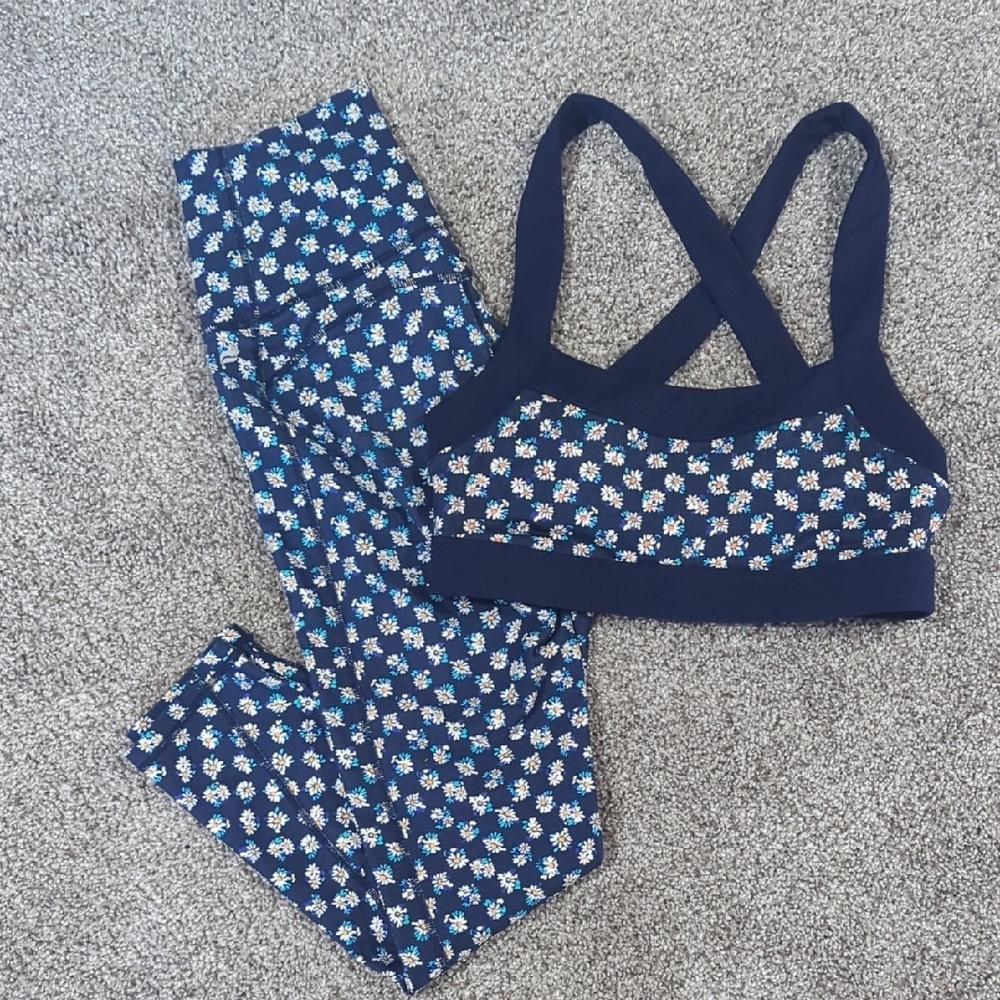 Floral Print Navy Blue Sports Bra and Leggings Set